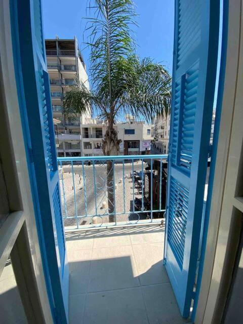 2 Bedroom Apt In Ermou 4 Minute Walk Beach Lárnaka Eksteriør bilde
